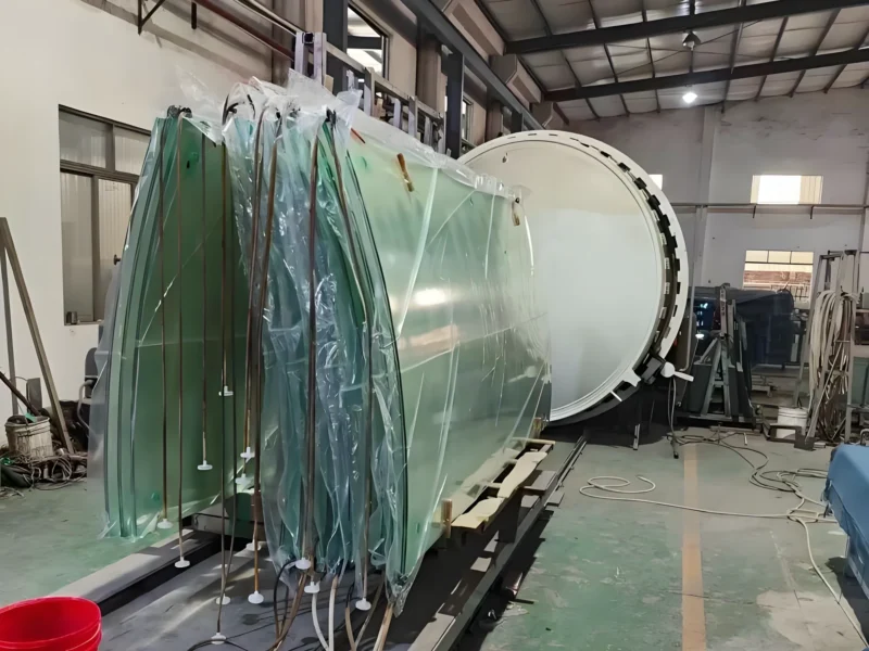 1-2 inch bent toughened laminated glass