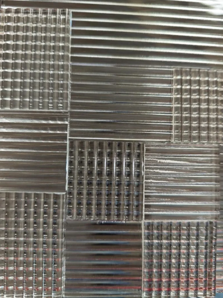 5mm fluted glass panels