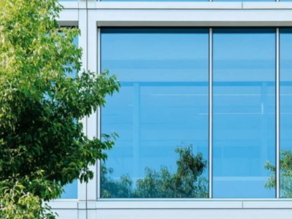 6mm blue tinted toughened glass window