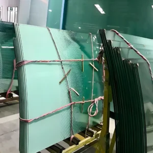 curved glass railings