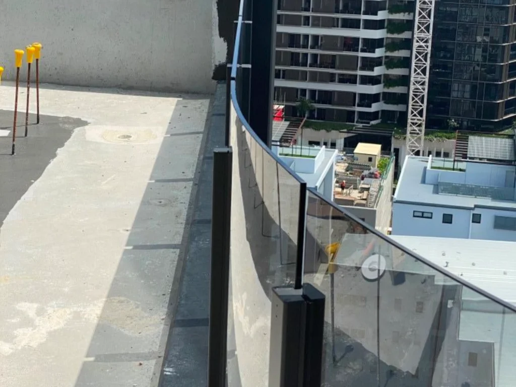 curved glass railings