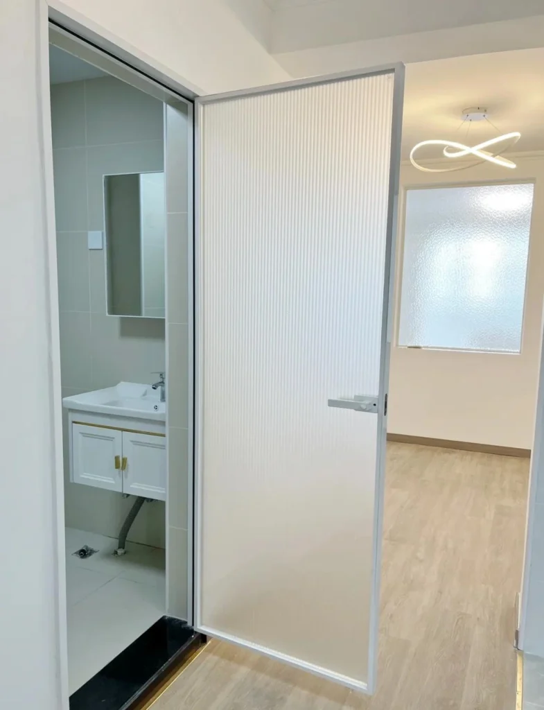 flute glass panel​ rest room