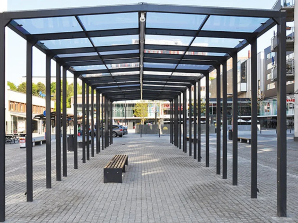 4+4mm toughened laminated glass roof