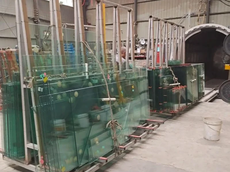 882 laminated glass processing in factory 882 laminated glass processing in factory
