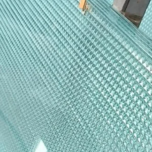 Cross reeded decorative glass