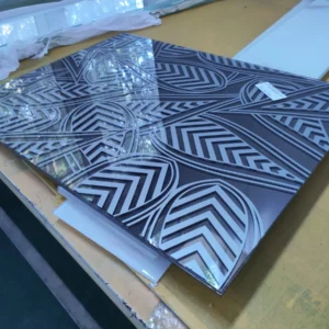 Digitally printed glass