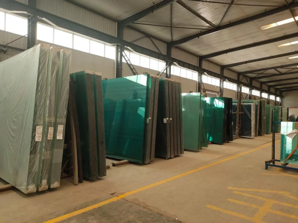 Float glass warehouse