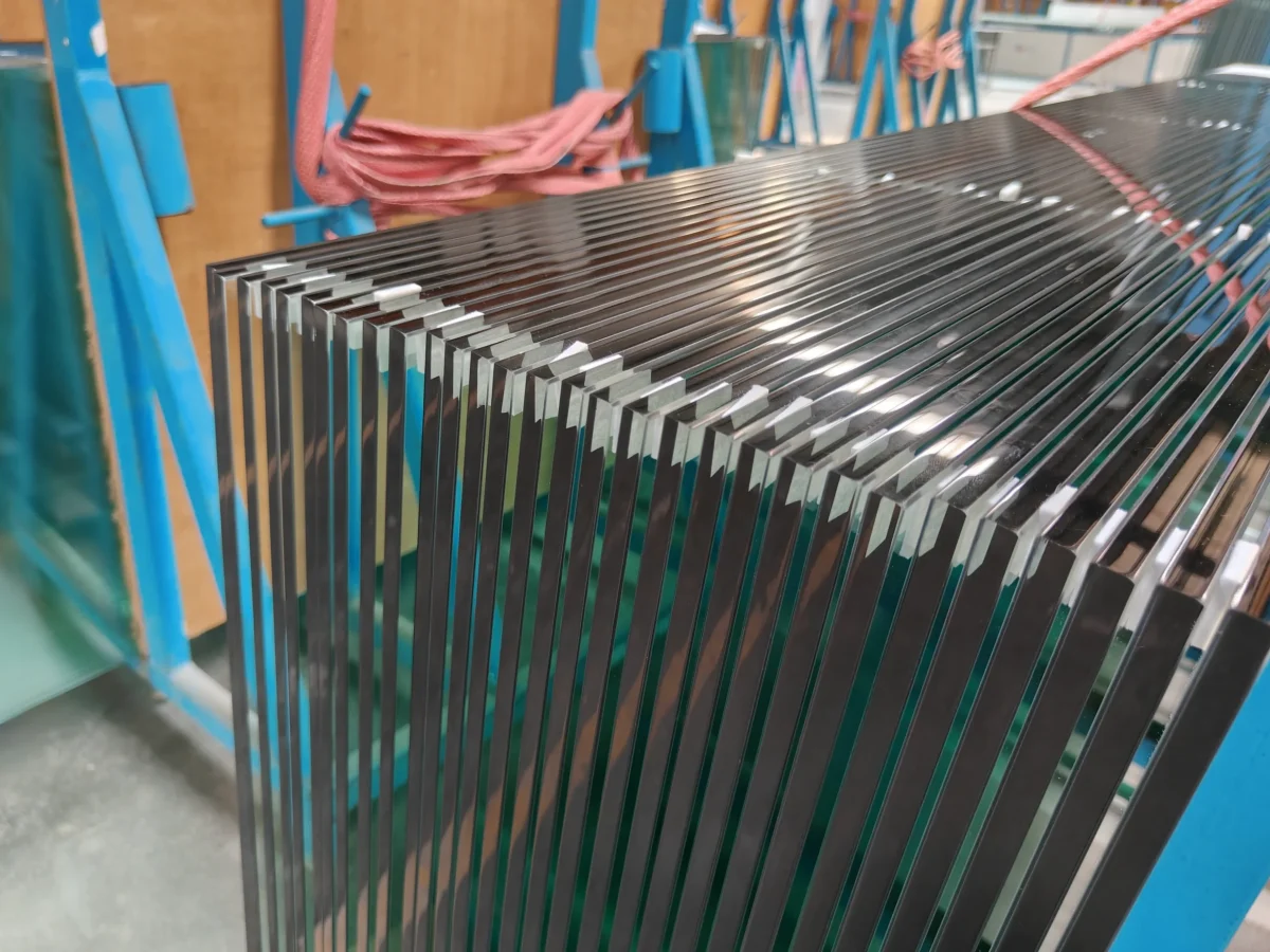 8mm Toughened Tempered Glass China supplier