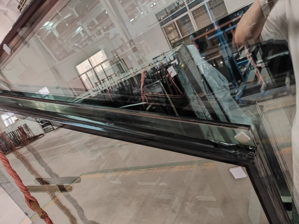 Shaped Low E Laminated Tempered IGUs